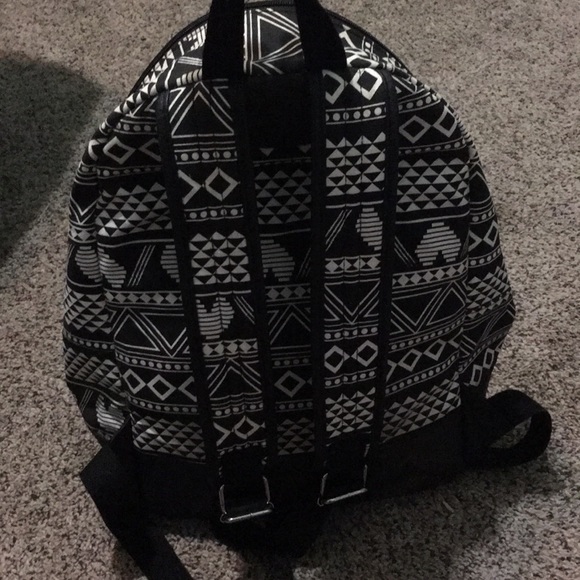 Backpack - Picture 3 of 3